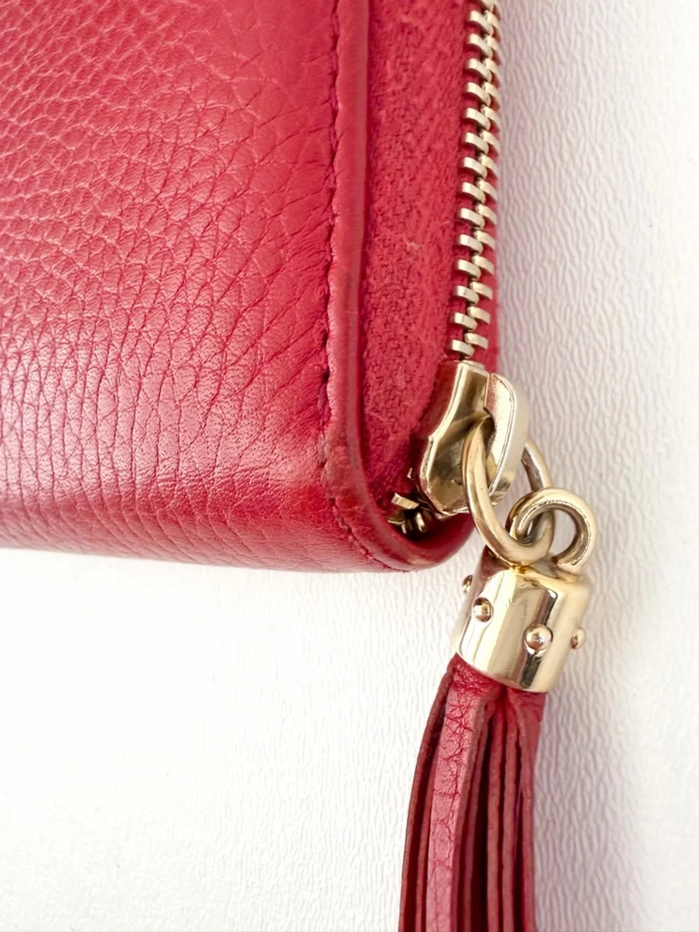 GUCCI | Red Soho GG Logo Disco Zip Around Leather Wallet Tassel Continental - Picture 11 of 15